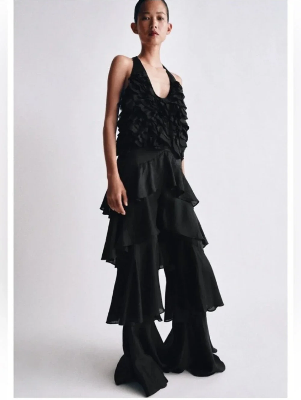 Zara Ruffled Pants Flowy Ramie  Black Size XS